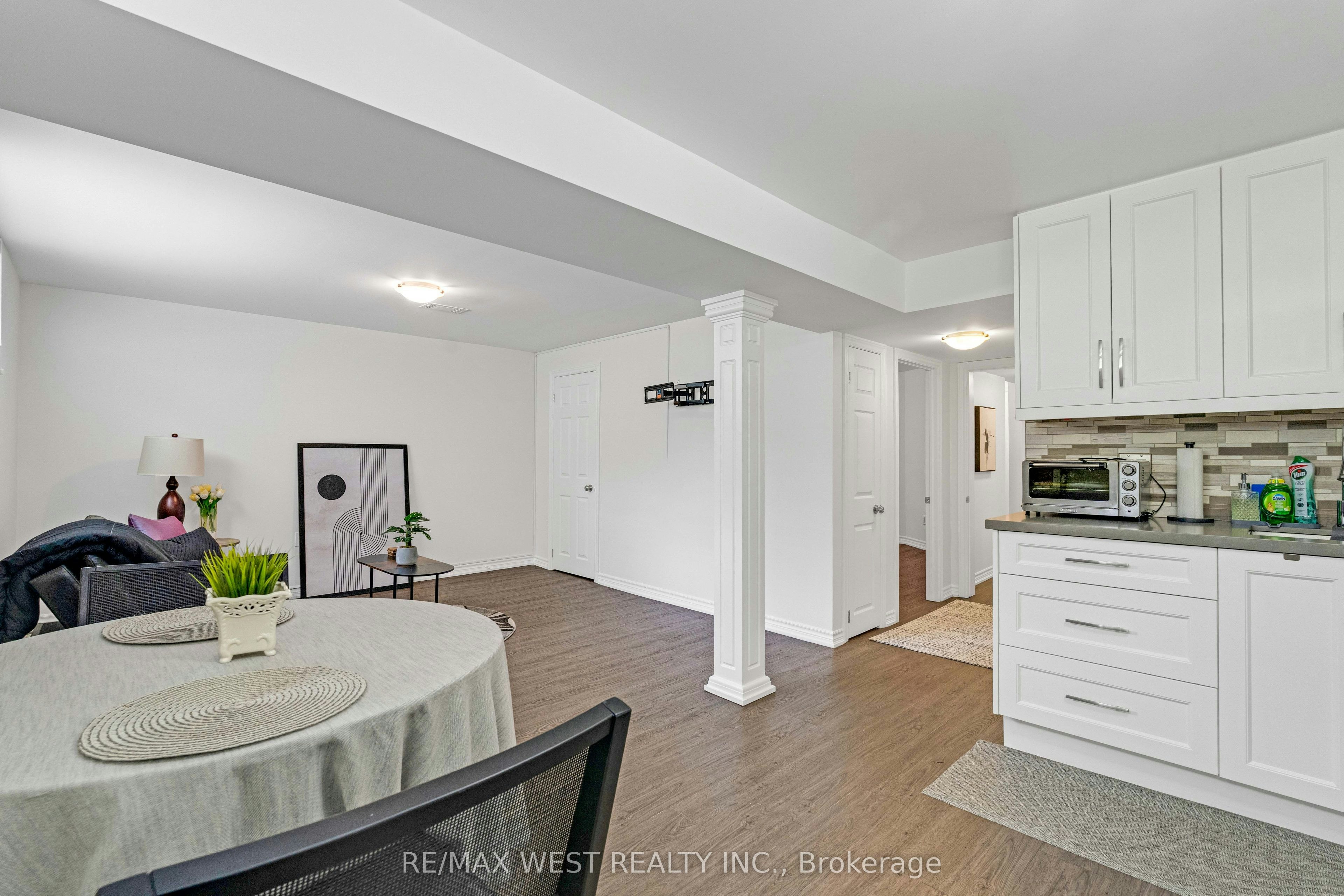 177 Searle Avenue, Toronto, ON, M3H 4B5 - 10