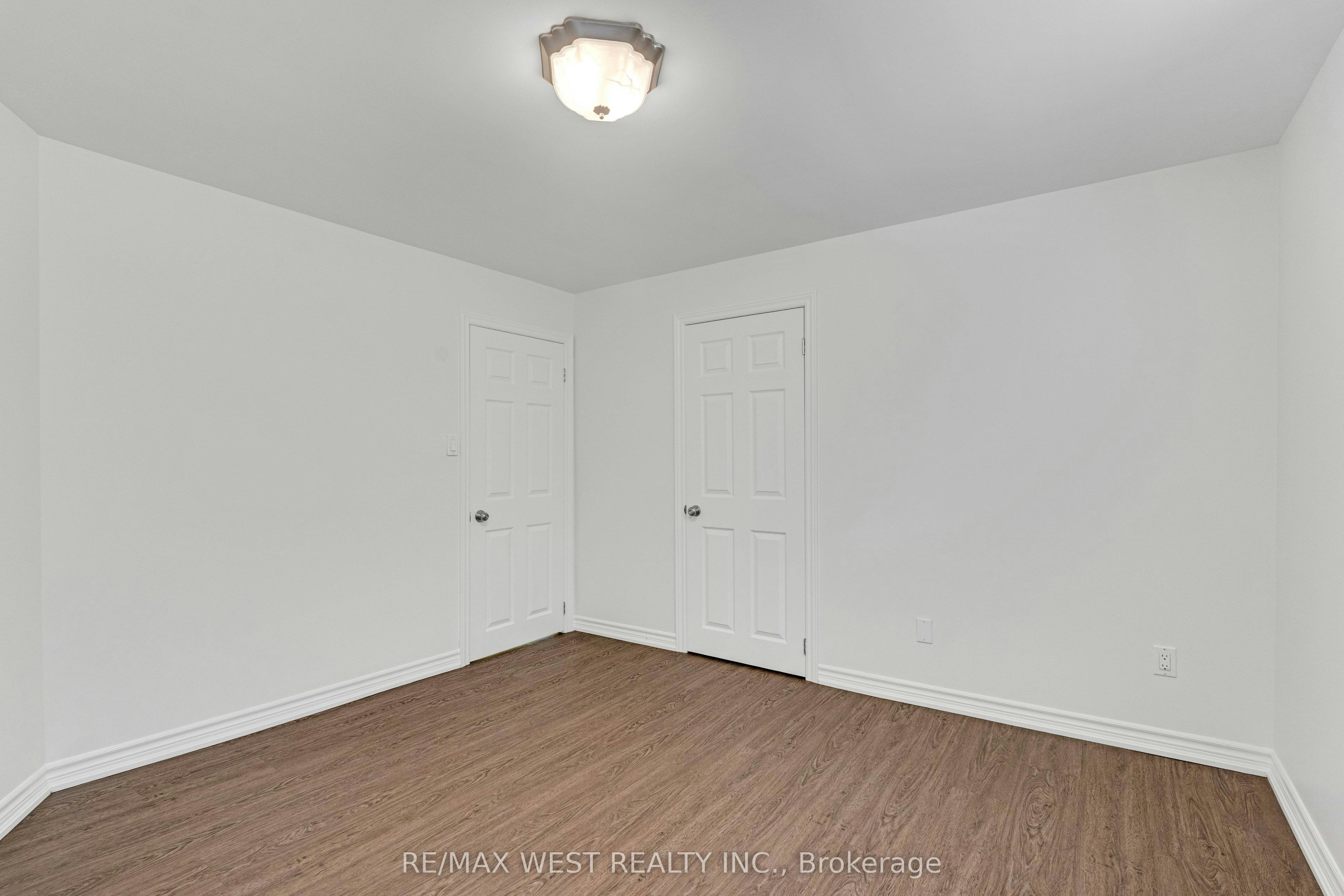 177 Searle Avenue, Toronto, ON, M3H 4B5 - 12