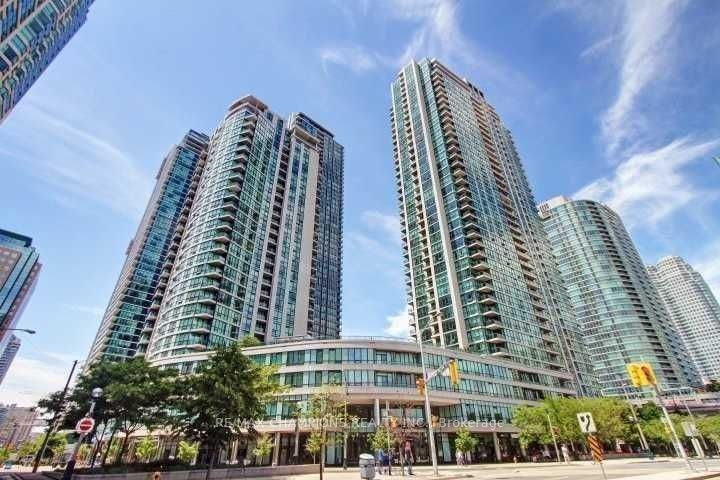 402-12 Yonge Street E, Toronto, ON, M5E 1Z9