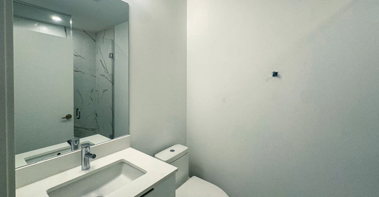 S802-8 Olympic Garden Drive, Toronto, ON, M2M 0B9 - 8