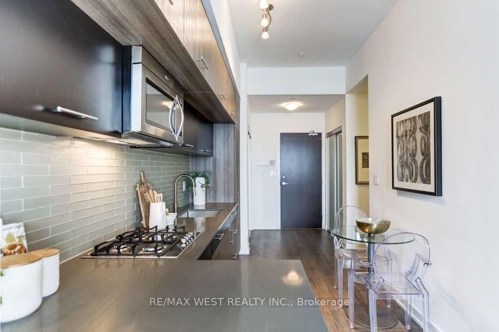 413-205 Manning Avenue, Toronto, ON, M6J 2K7 - 5