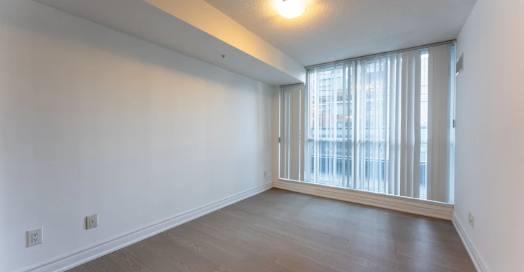 201-295 Adelaide Street W, Toronto, ON, M5V 1P7 - 8