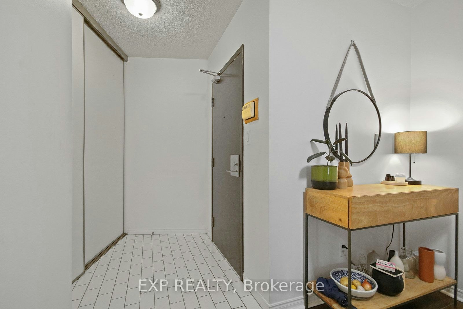 808-25 The Esplanade N/A, Toronto, ON, M5E 1W5 - 3