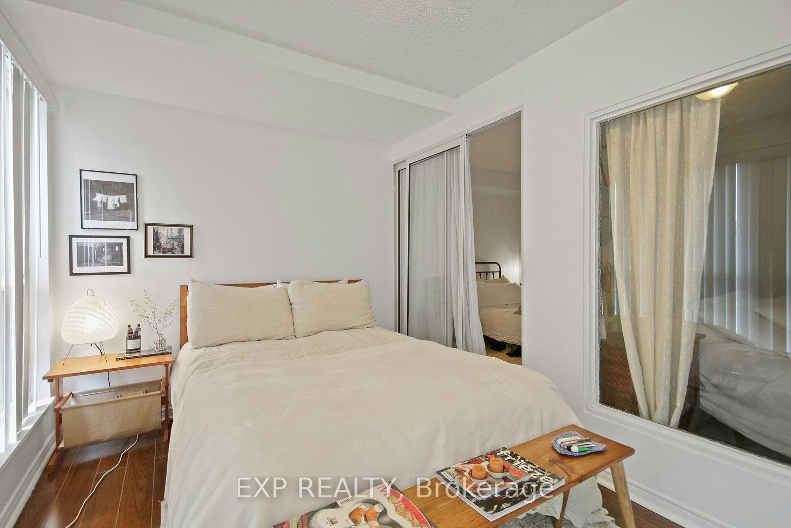 808-25 The Esplanade N/A, Toronto, ON, M5E 1W5 - 20