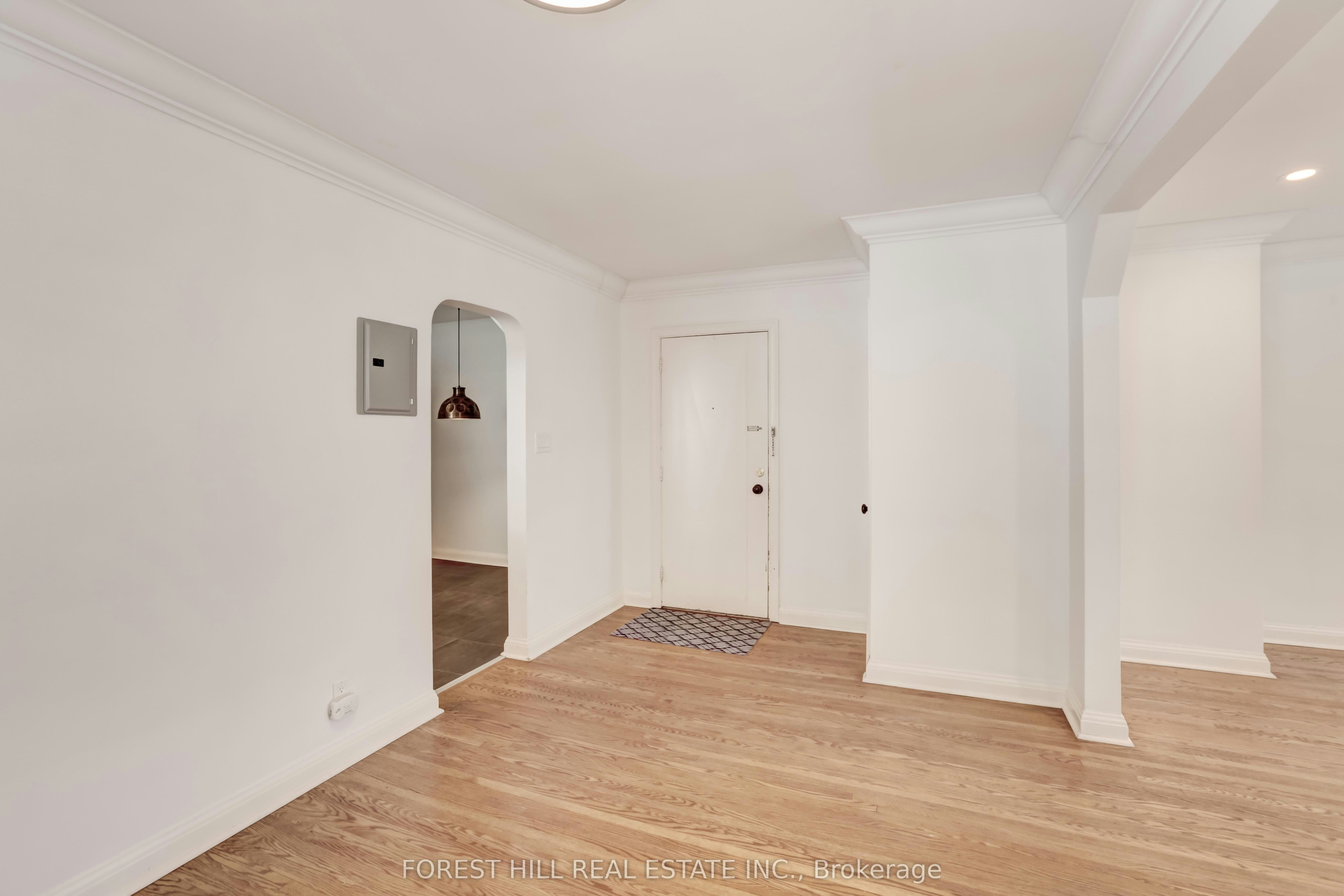 4-345 Walmer Road, Toronto, ON, M5R 2Y3 - 2
