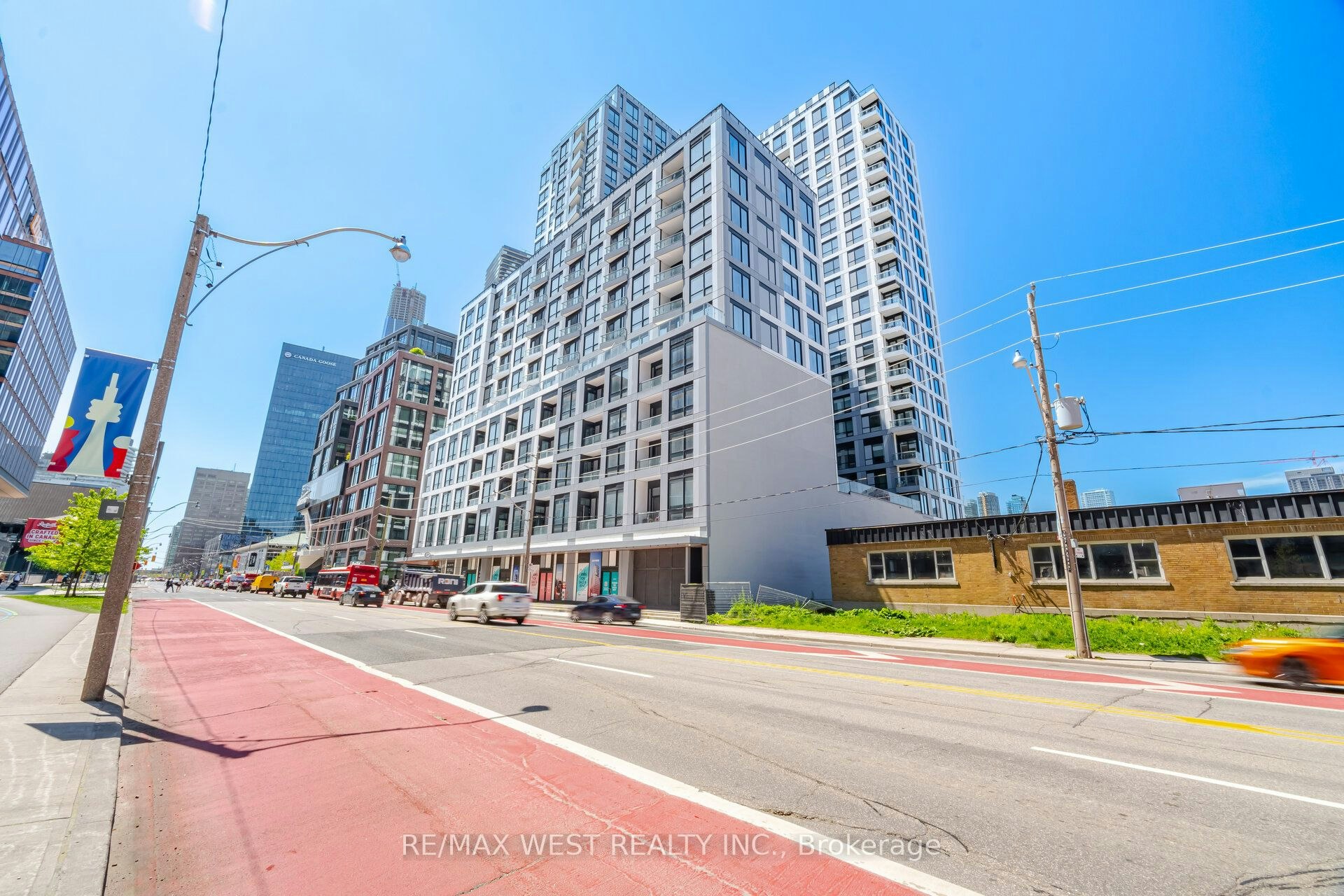 701-15 Richardson Street, Toronto, ON, M5A 0Y5
