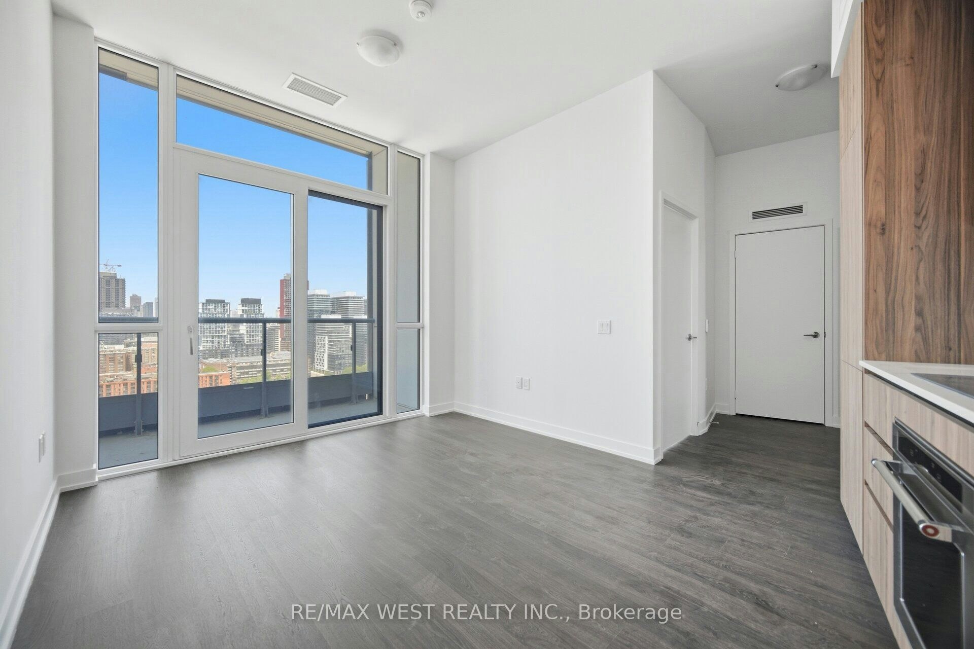 701-15 Richardson Street, Toronto, ON, M5A 0Y5 - 16