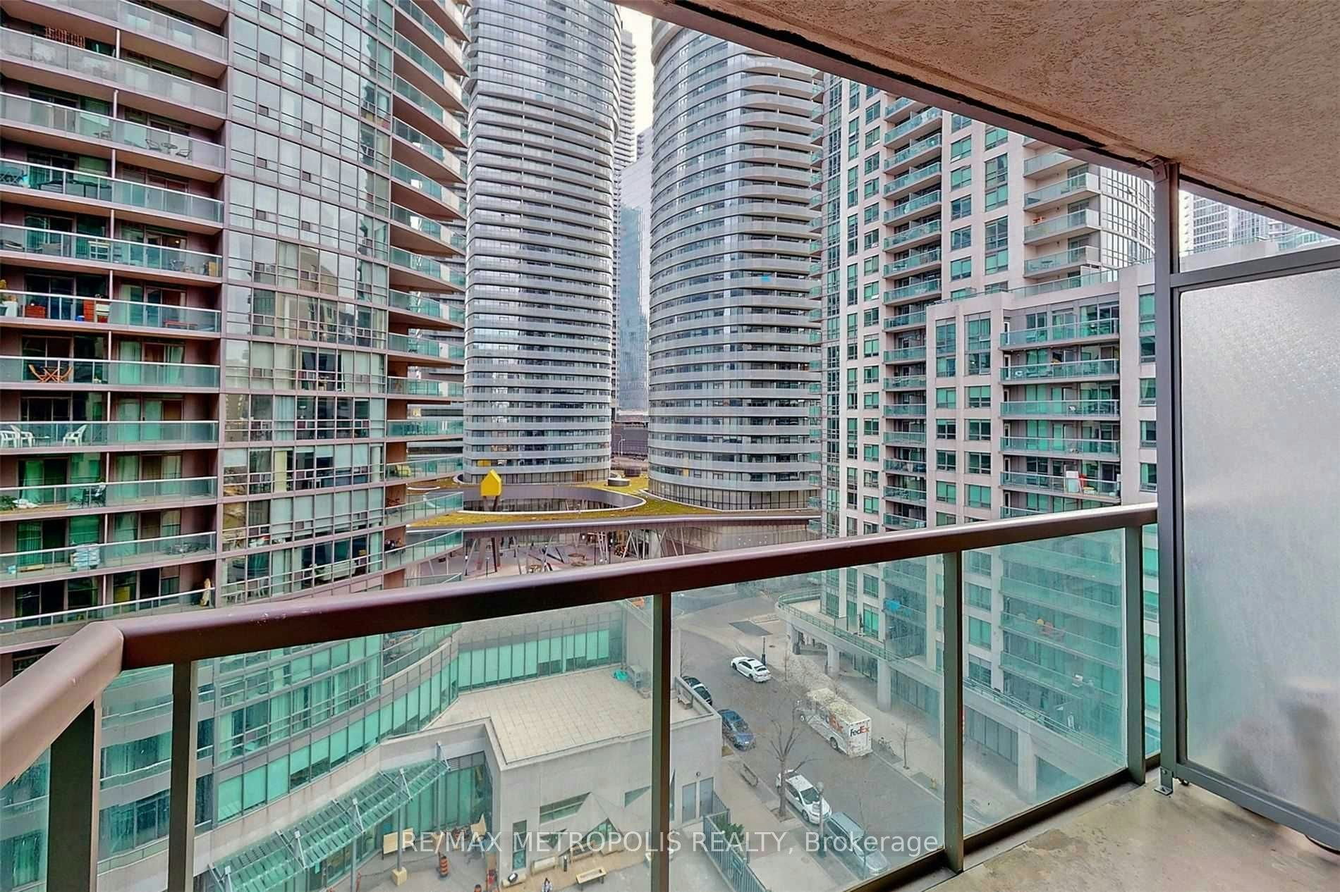 1005-51 Lower Simcoe Street, Toronto, ON, M5J 3A2 - 23
