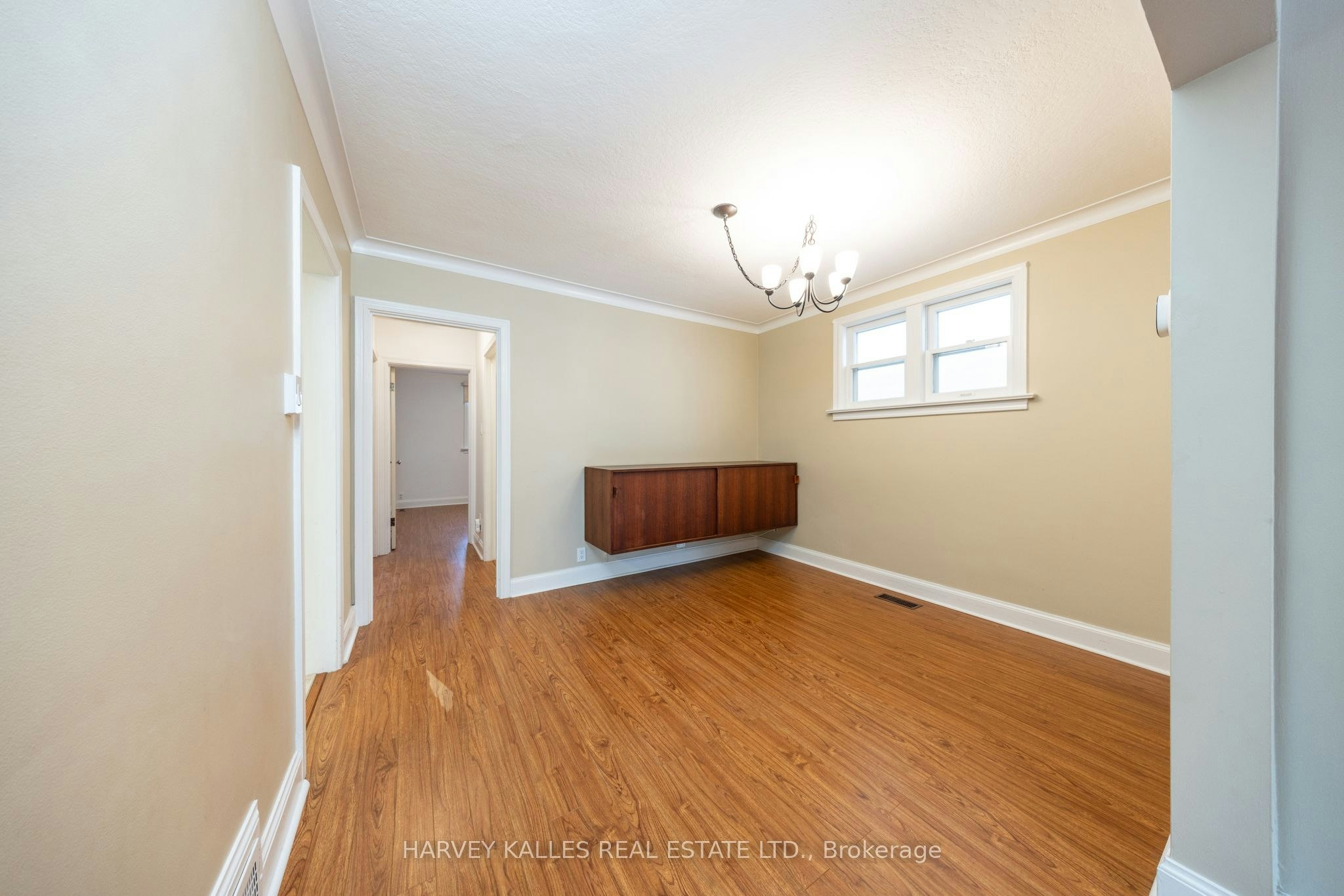 Main-222 Joicey Boulevard, Toronto, ON, M5M 2V5 - 8