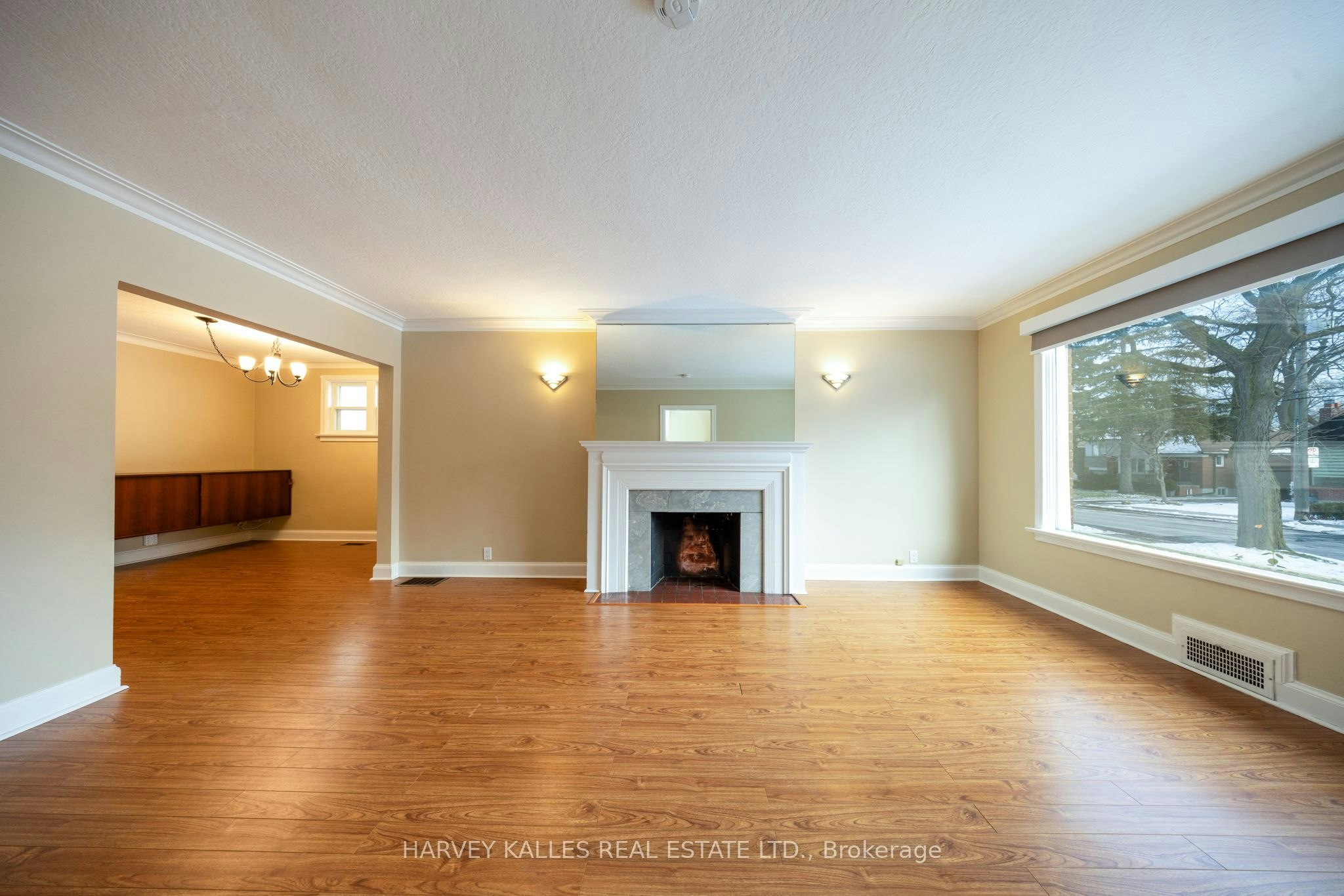 Main-222 Joicey Boulevard, Toronto, ON, M5M 2V5 - 5