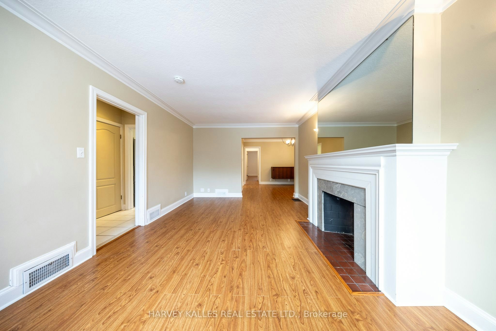 Main-222 Joicey Boulevard, Toronto, ON, M5M 2V5 - 4