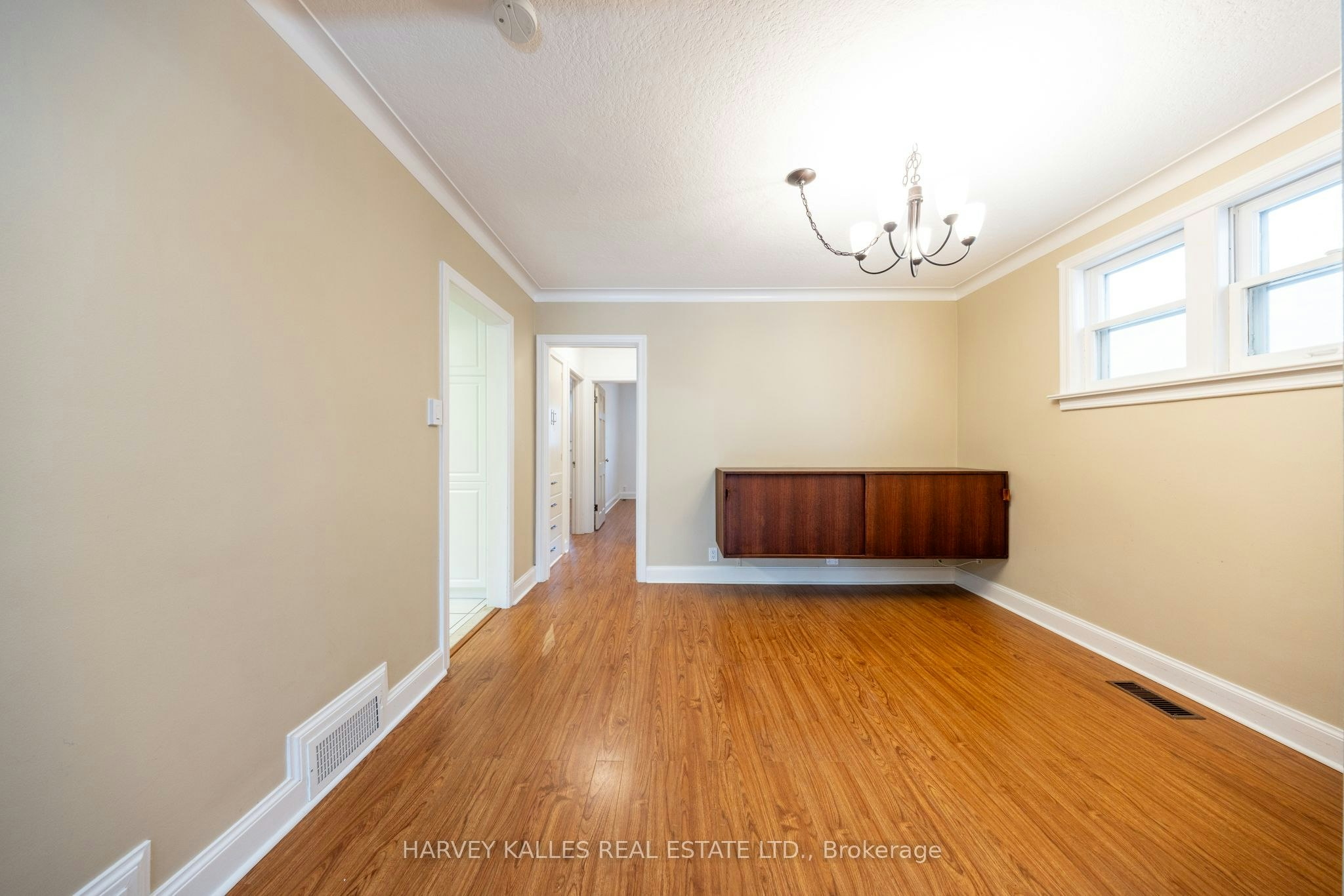 Main-222 Joicey Boulevard, Toronto, ON, M5M 2V5 - 19