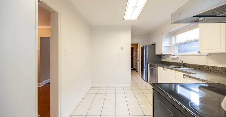Main-222 Joicey Boulevard, Toronto, ON, M5M 2V5 - 15