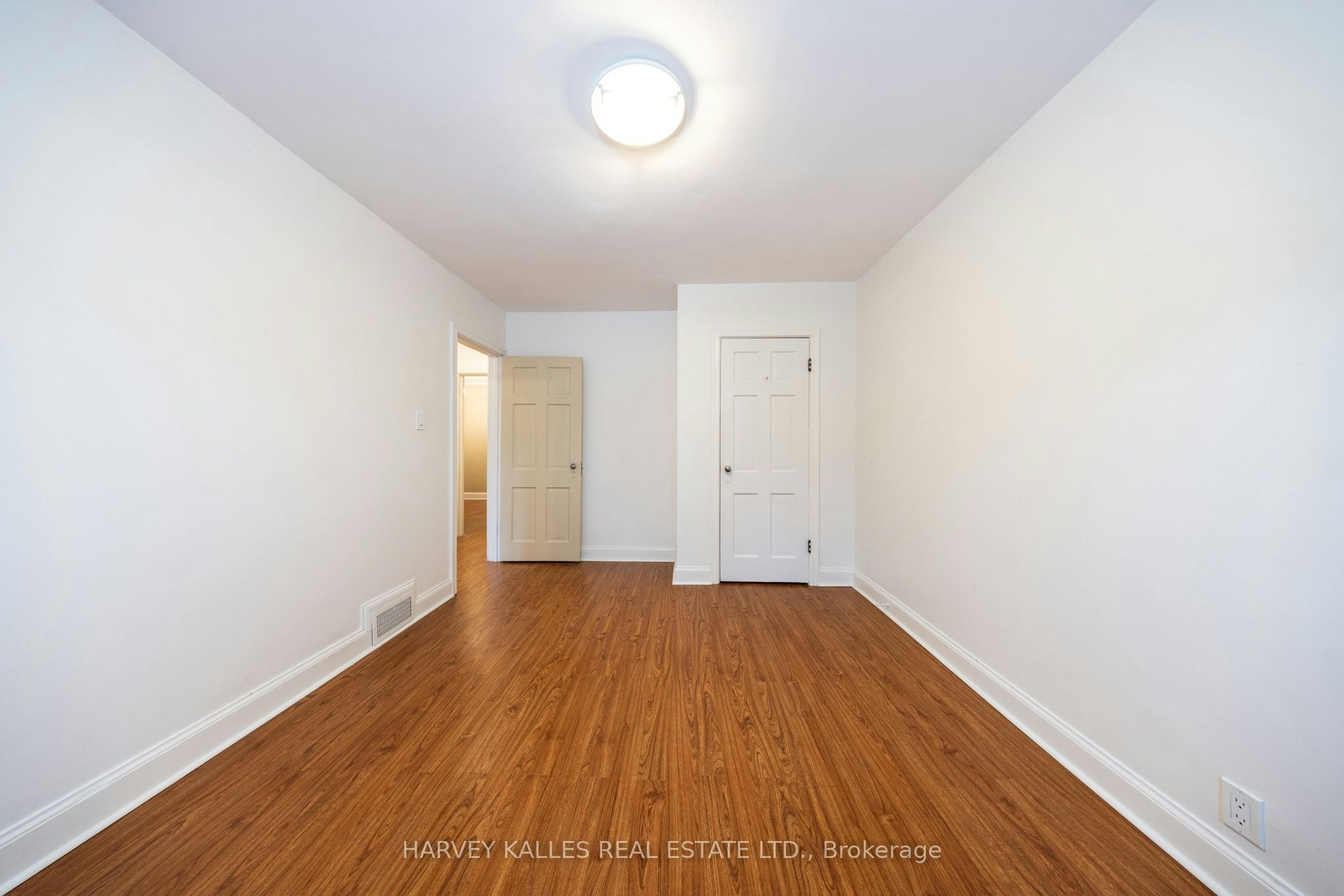 Main-222 Joicey Boulevard, Toronto, ON, M5M 2V5 - 32