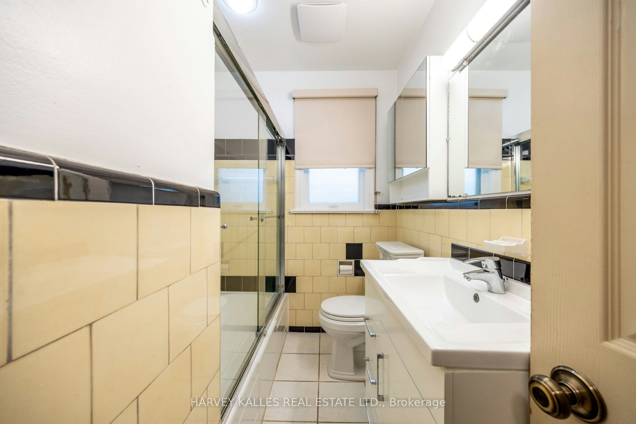 Main-222 Joicey Boulevard, Toronto, ON, M5M 2V5 - 24