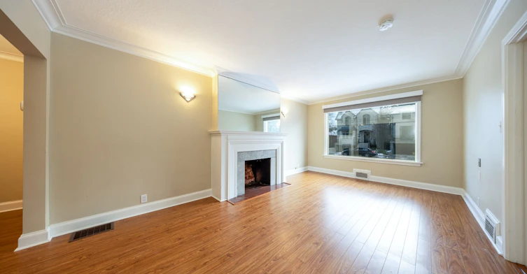 Main-222 Joicey Boulevard, Toronto, ON, M5M 2V5 - 10