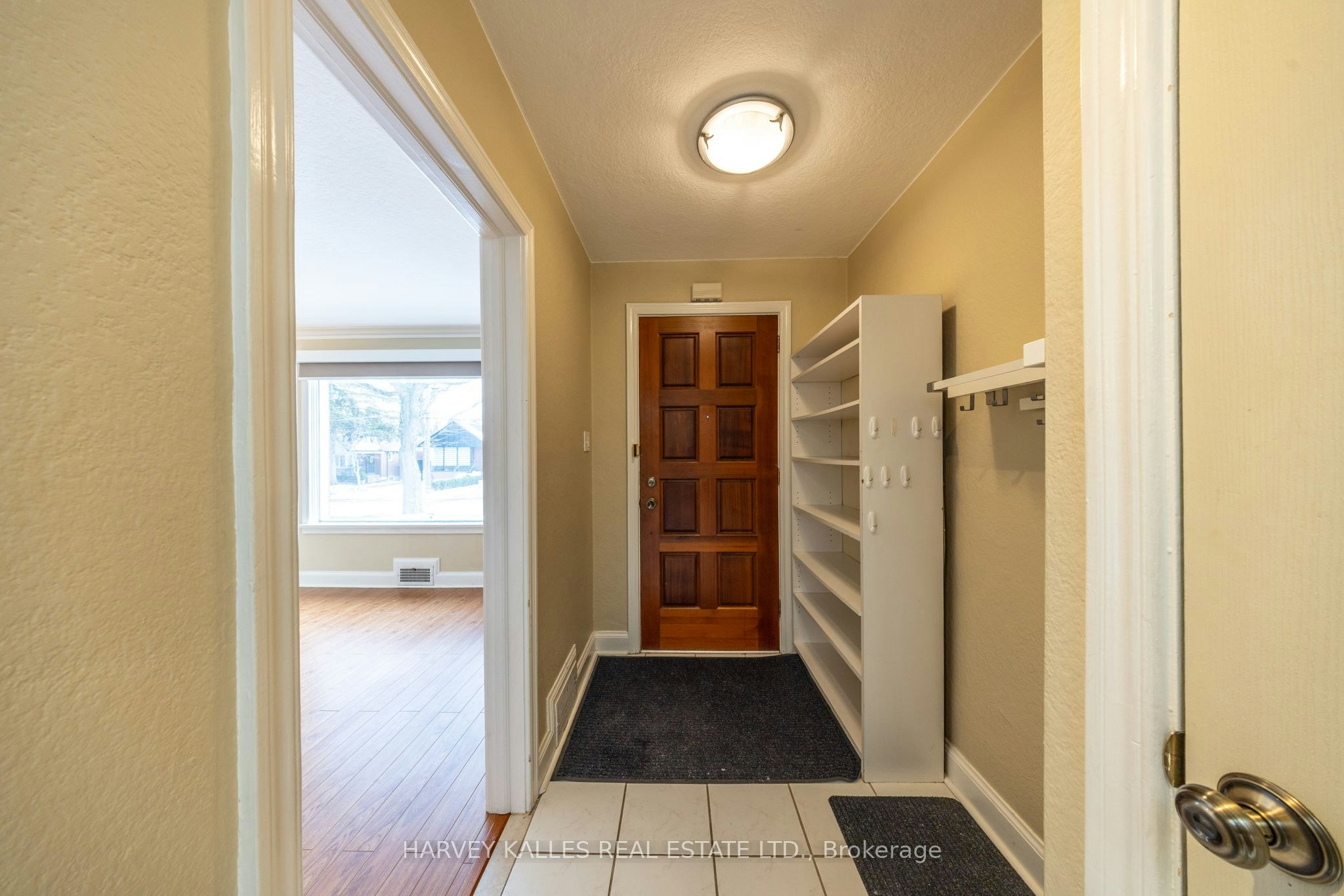 Main-222 Joicey Boulevard, Toronto, ON, M5M 2V5 - 3