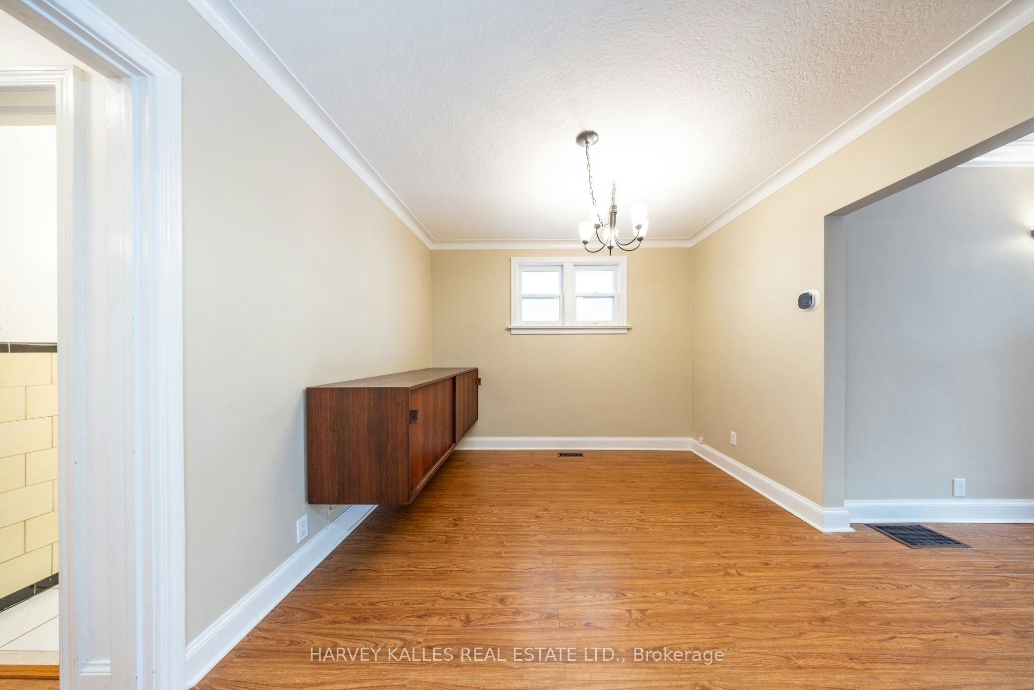 Main-222 Joicey Boulevard, Toronto, ON, M5M 2V5 - 22