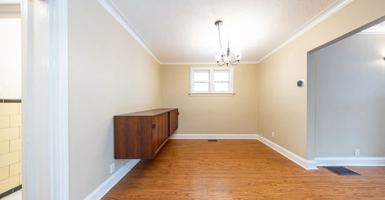 Main-222 Joicey Boulevard, Toronto, ON, M5M 2V5 - 22