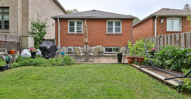 Main-222 Joicey Boulevard, Toronto, ON, M5M 2V5 - 35