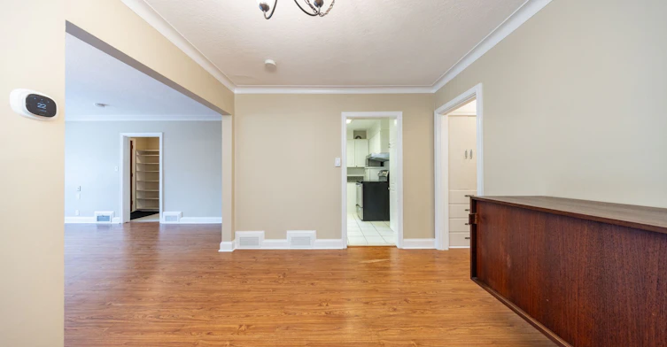 Main-222 Joicey Boulevard, Toronto, ON, M5M 2V5 - 20
