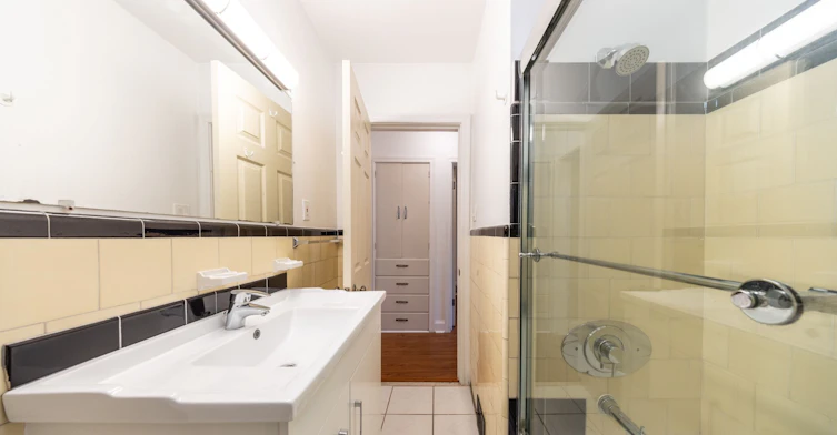 Main-222 Joicey Boulevard, Toronto, ON, M5M 2V5 - 25