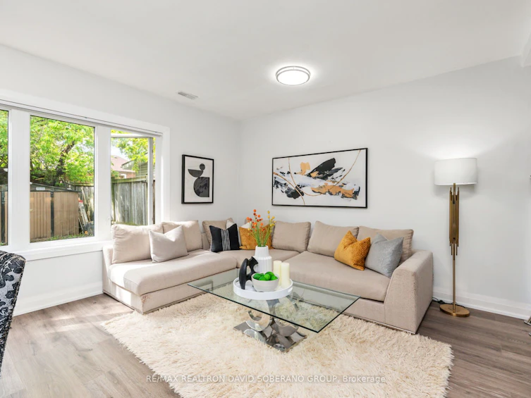 35 Almore Avenue, Toronto, ON, M3H 2G9 - 11