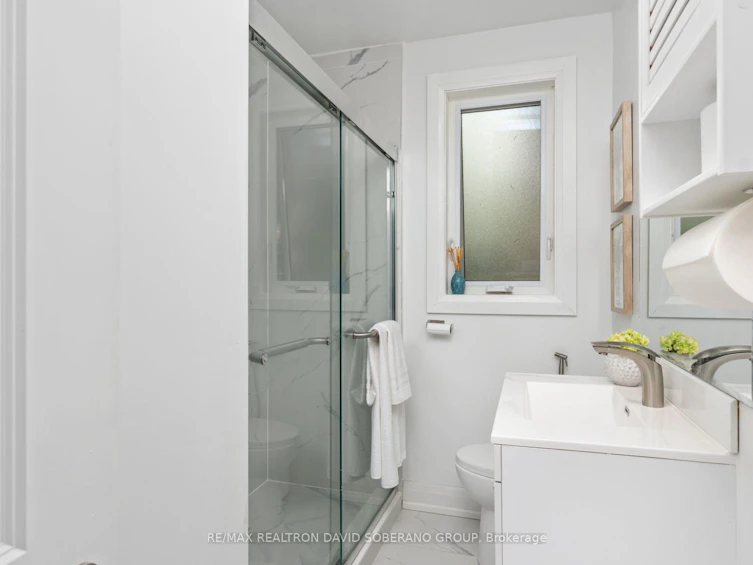 35 Almore Avenue, Toronto, ON, M3H 2G9 - 23