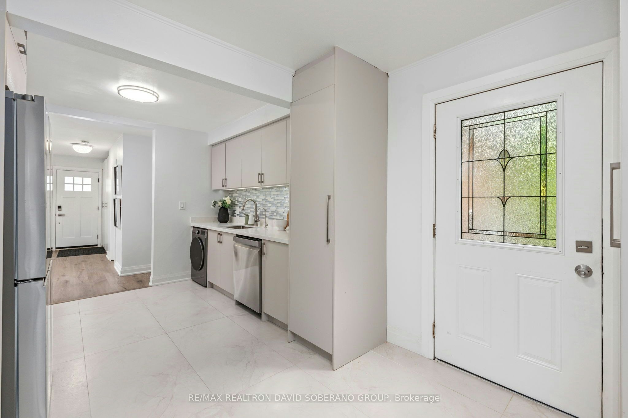 35 Almore Avenue, Toronto, ON, M3H 2G9 - 13