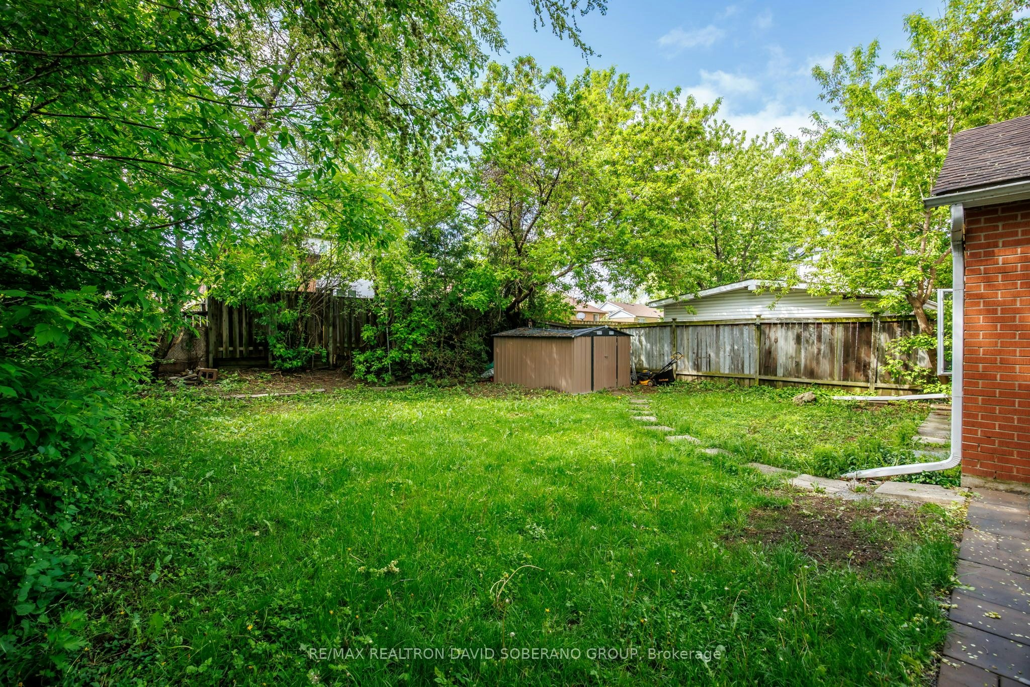 35 Almore Avenue, Toronto, ON, M3H 2G9 - 46