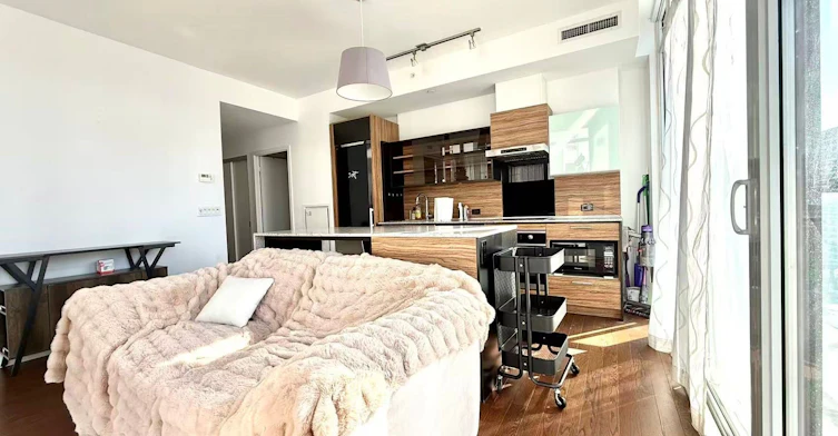 1104-75 St Nicholas Street, Toronto, ON, M4Y 0A5 - 3