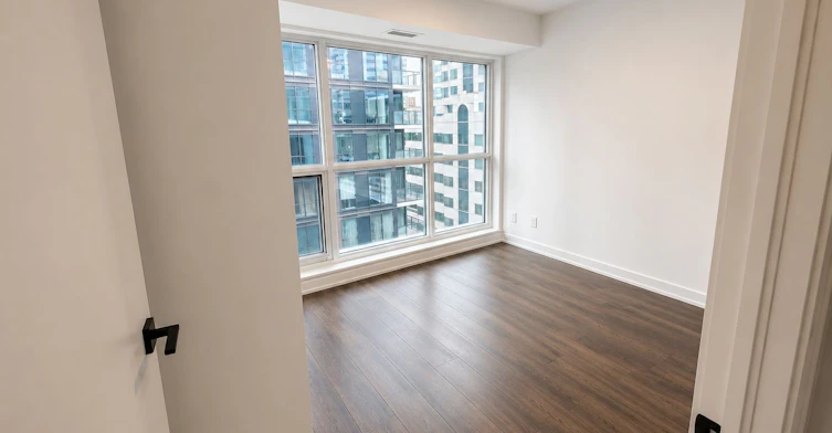 1104-327 King Street W, Toronto, ON, M5Y 0W7 - 7
