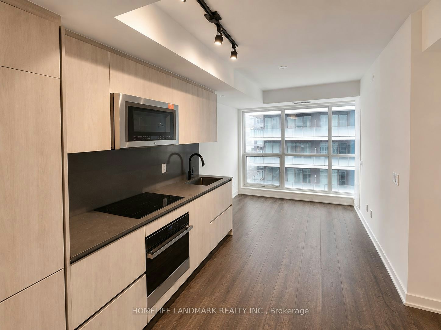 1104-327 King Street W, Toronto, ON, M5Y 0W7 - 6