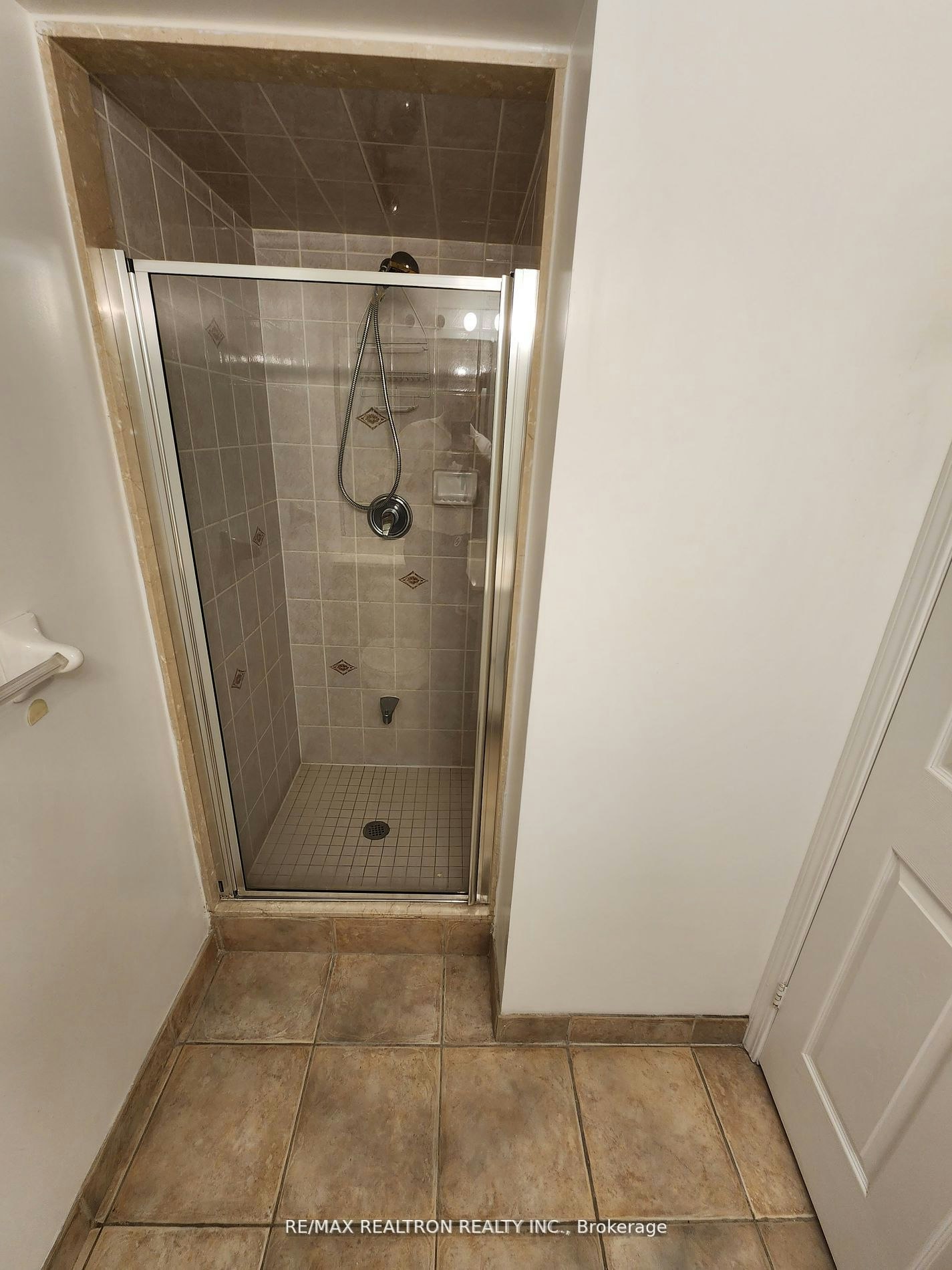 1112-33 Empress Avenue, Toronto, ON, M2N 6Y7 - 9
