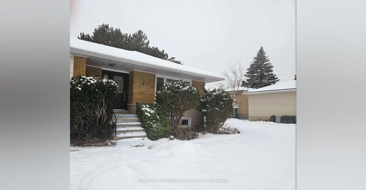 39 Bathford Crescent, Toronto, ON, M2J 2S3