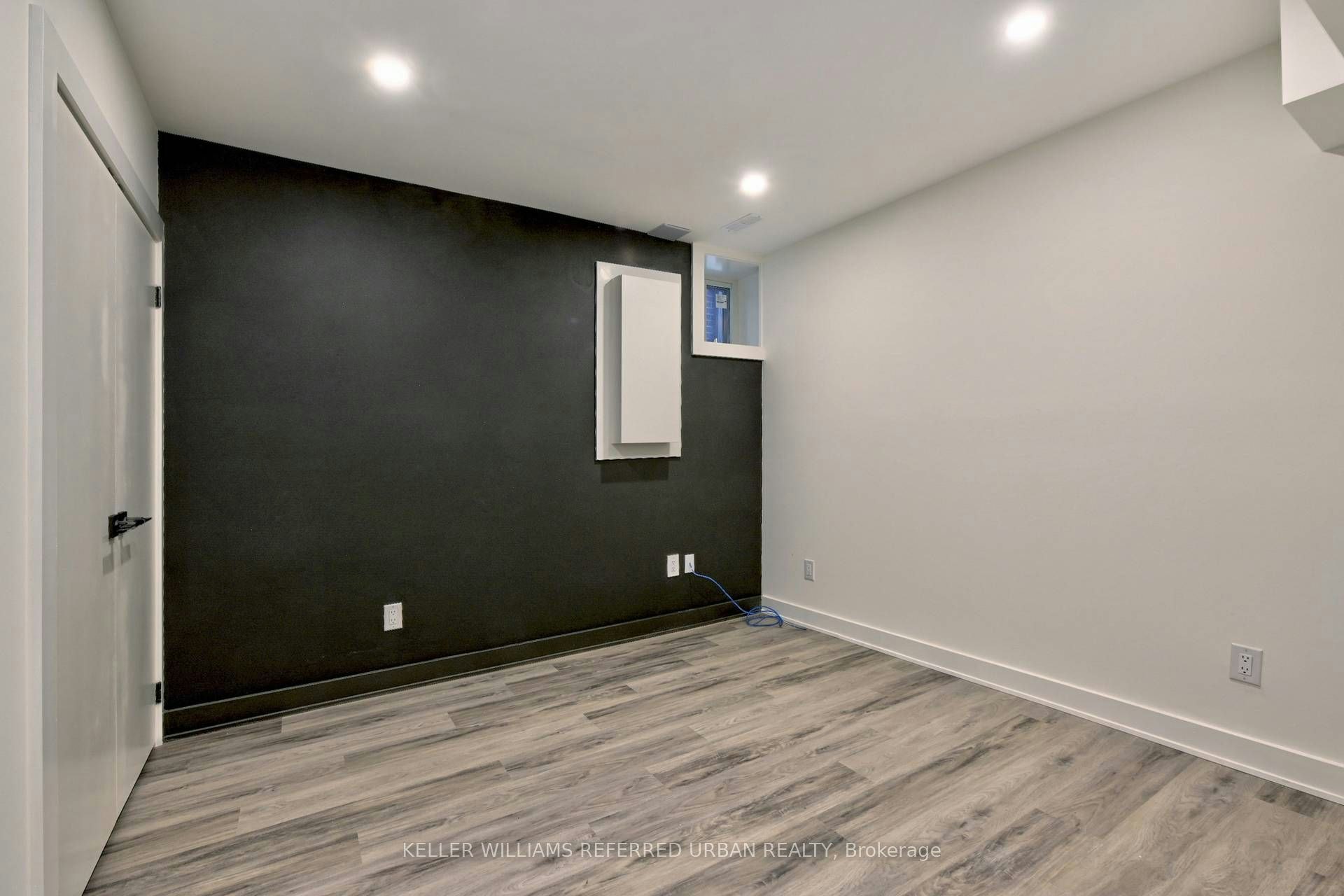 1-653 Manning Avenue, Toronto, ON, M6G 2W2 - 8