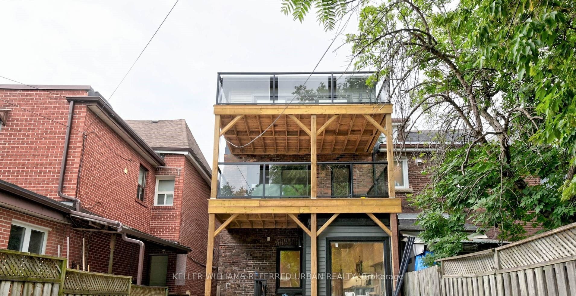 1-653 Manning Avenue, Toronto, ON, M6G 2W2 - 9