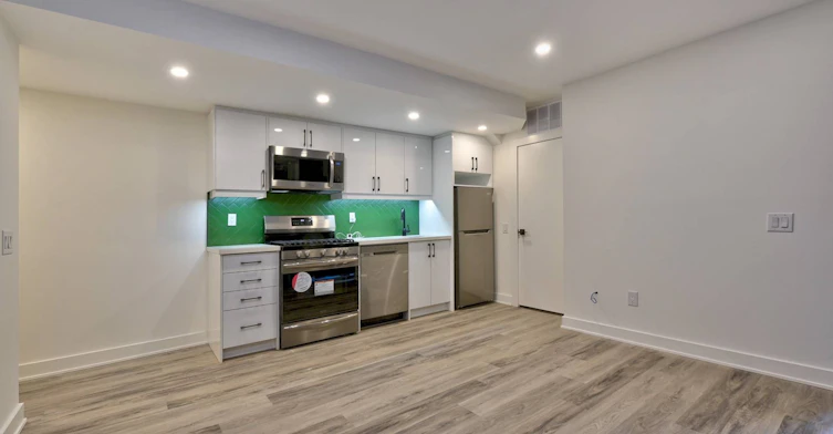 1-653 Manning Avenue, Toronto, ON, M6G 2W2 - 4