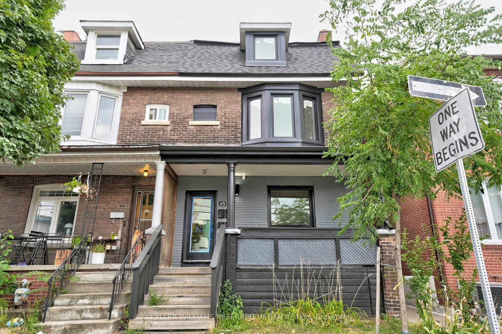 1-653 Manning Avenue, Toronto, ON, M6G 2W2