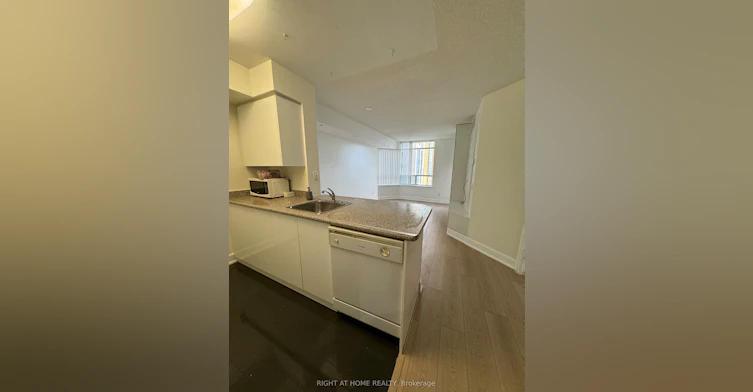 153 Beecroft Road, Toronto, ON, M2N 7C5 - 4