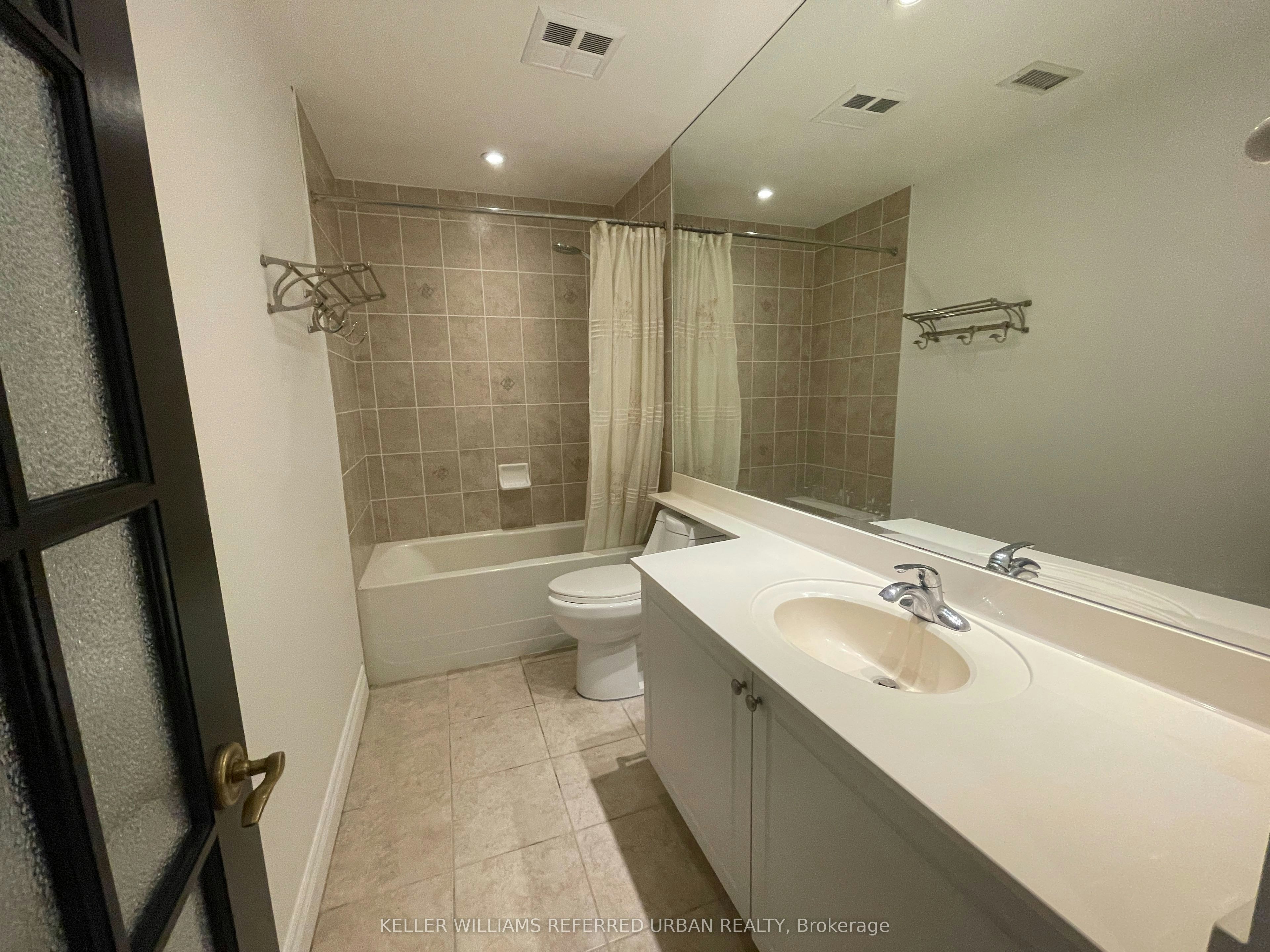 205-1 Clairtrell Road, Toronto, ON, M2N 7H5 - 6