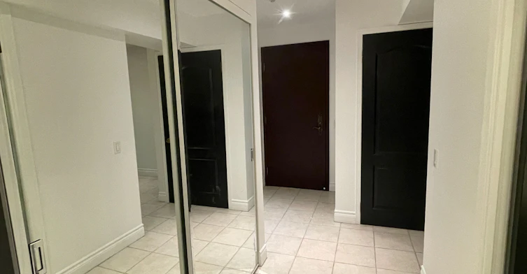 205-1 Clairtrell Road, Toronto, ON, M2N 7H5 - 2