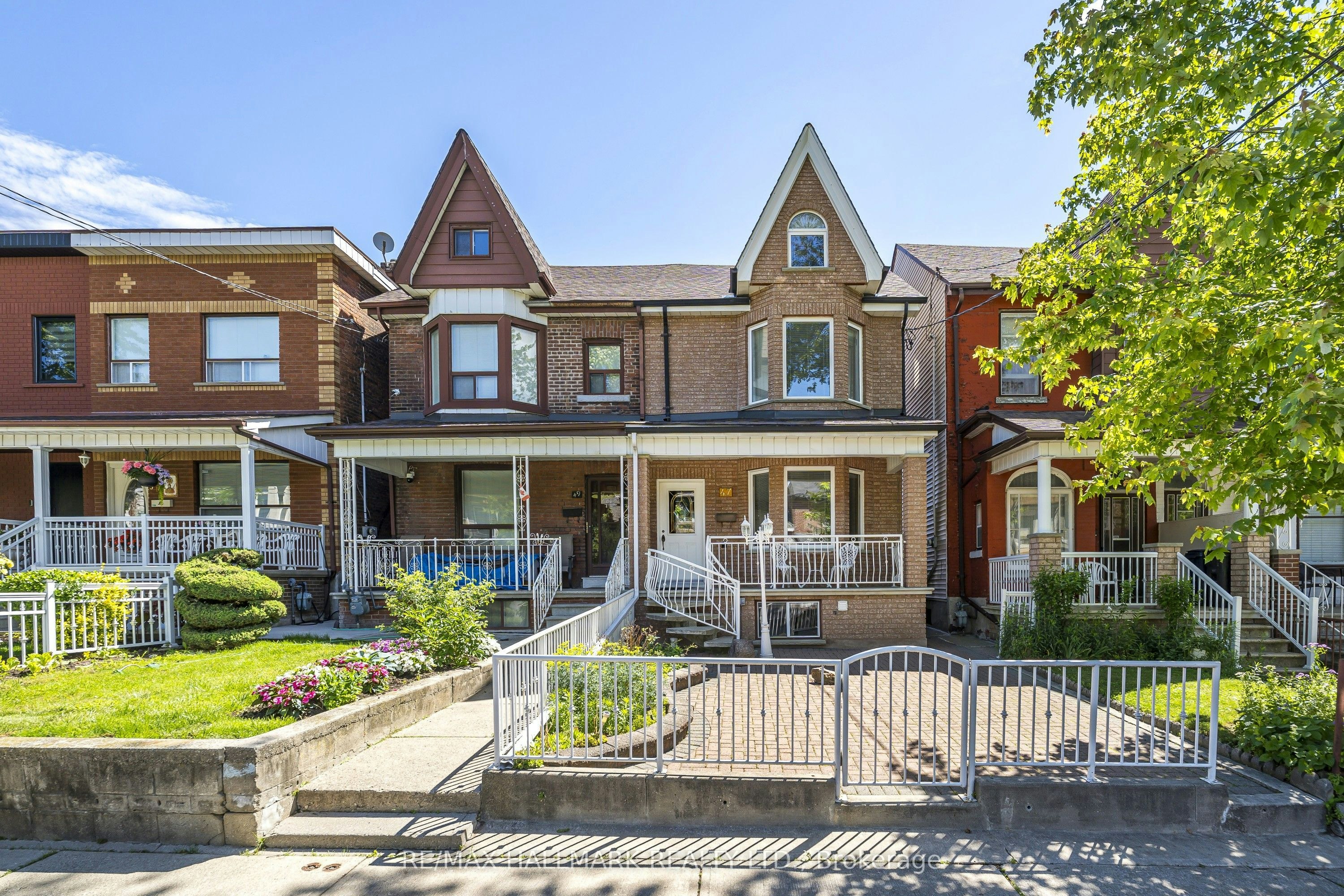 47 Montrose Avenue, Toronto, ON, M6J 2T6