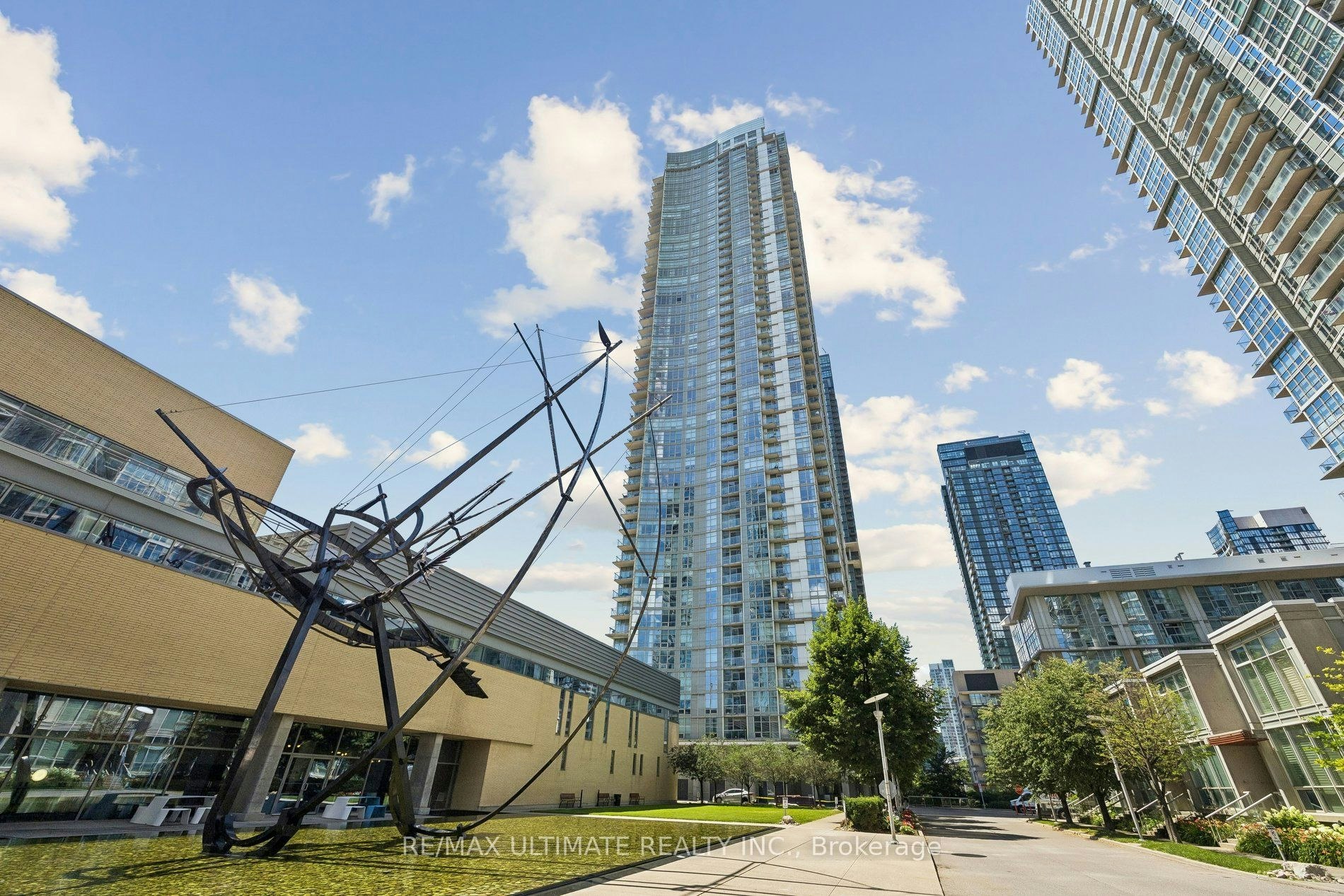 1812-35 Mariner Terrace, Toronto, ON, M5V 3V9