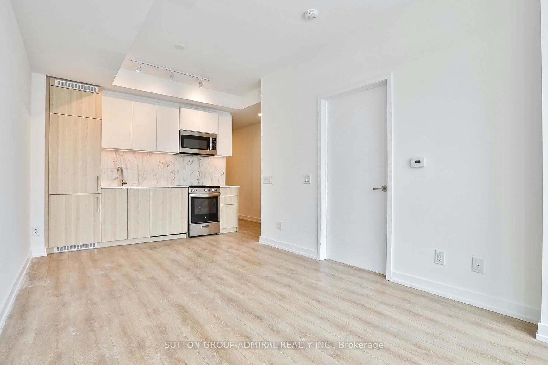 608-500 Dupont Street, Toronto, ON, M6G 1Y7 - 9