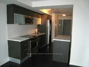 1116-386 Yonge Street, Toronto, ON, M5B 0A5 - 2