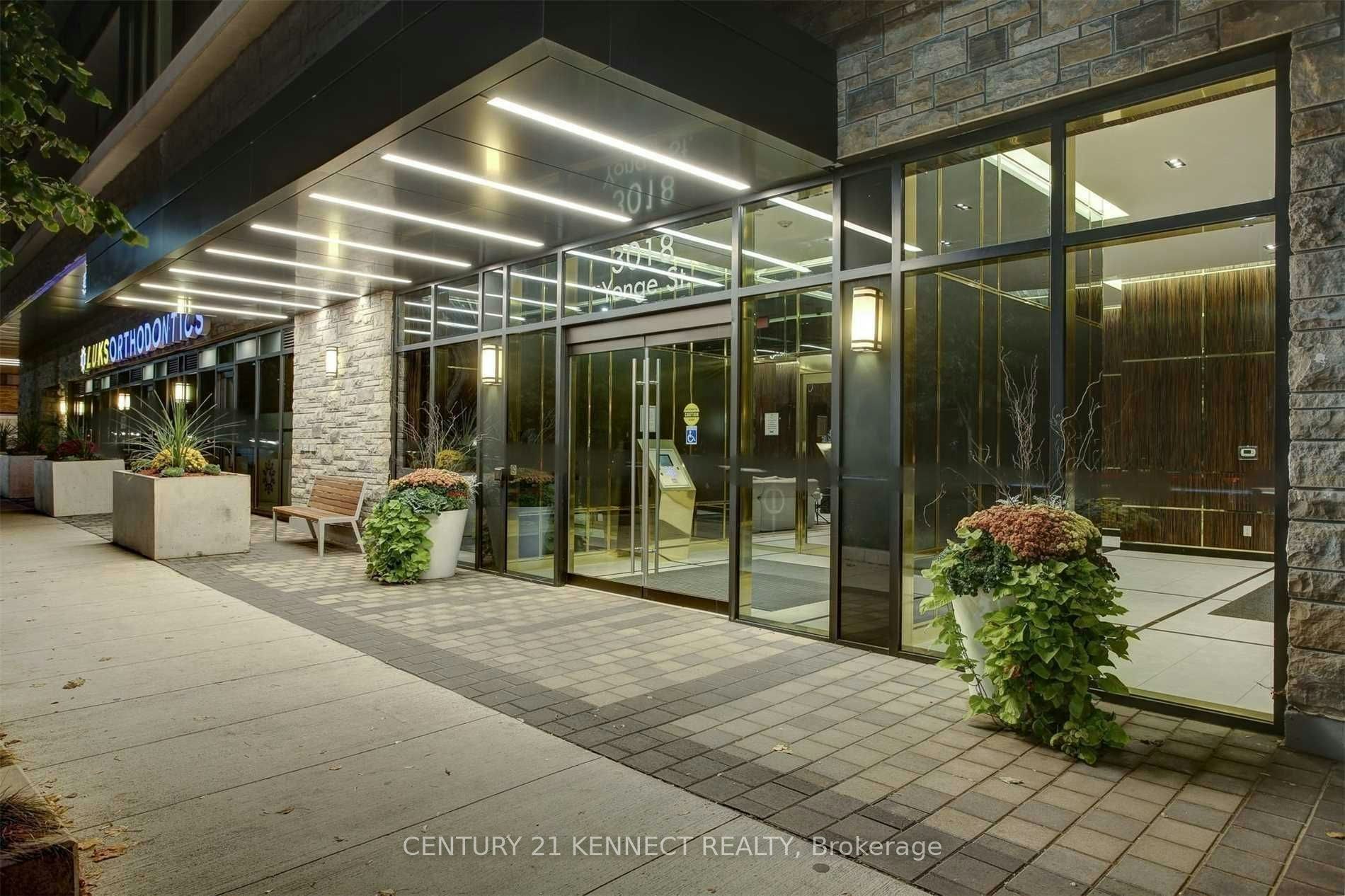 711-3018 Yonge Street, Toronto, ON, M4N 2K4 - 2