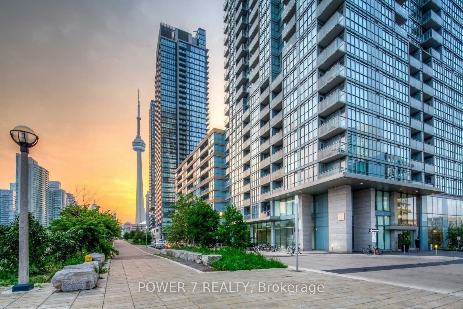 2116-15 Iceboat Terrace, Toronto, ON, M5V 4A5 - 2