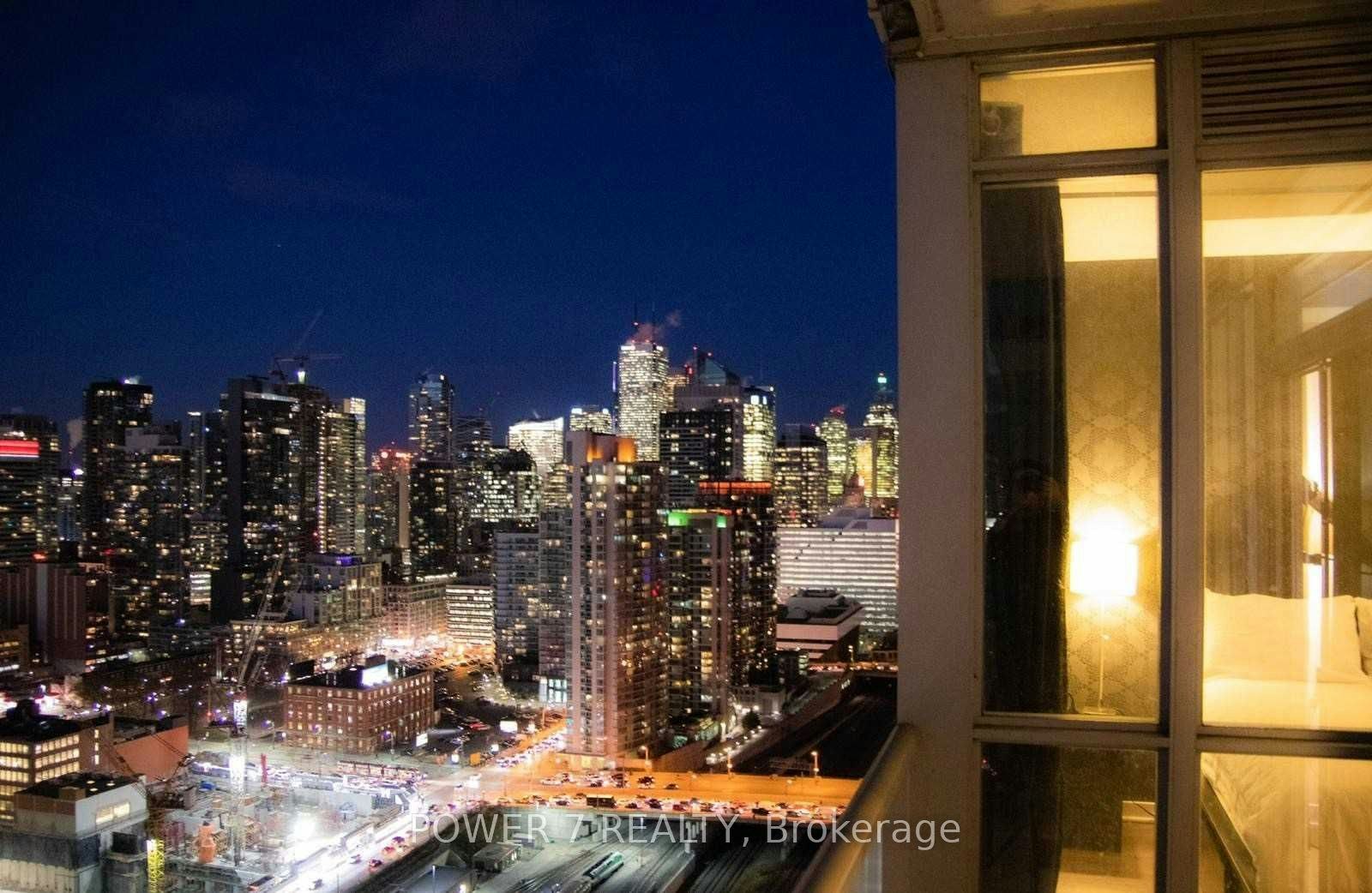 2116-15 Iceboat Terrace, Toronto, ON, M5V 4A5 - 14
