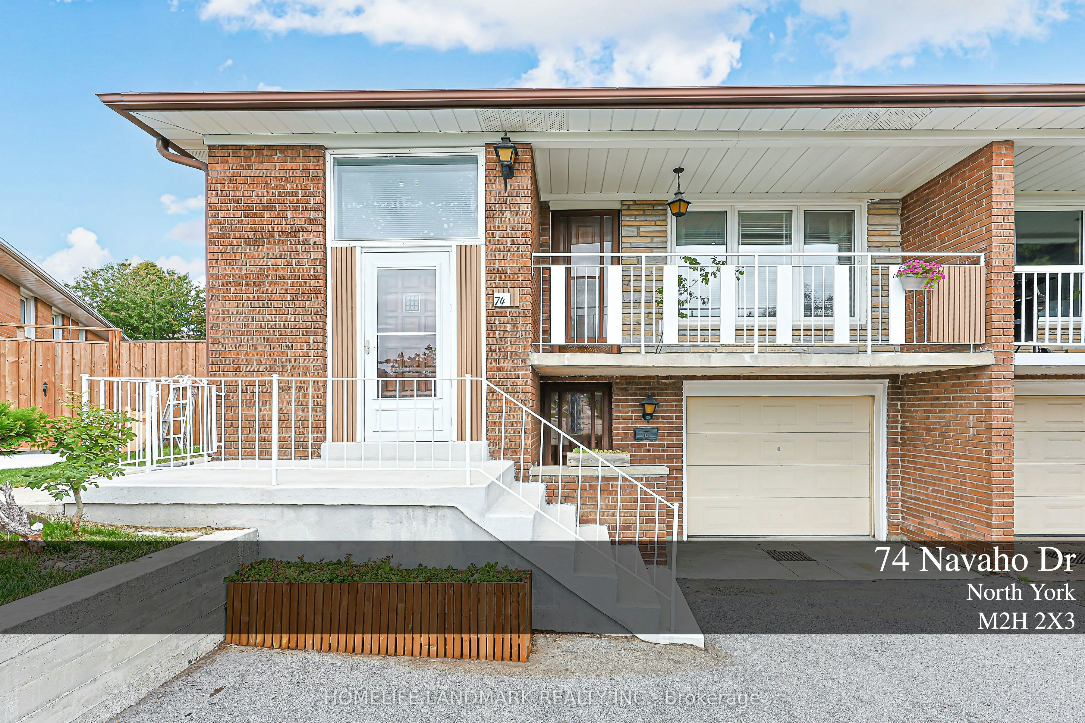 74 Navaho Drive, Toronto, ON, M2H 2X3
